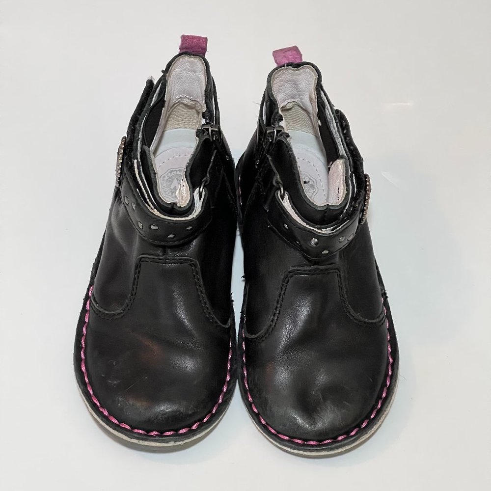 Stride Rite Little Girls Black Leather boots size 8